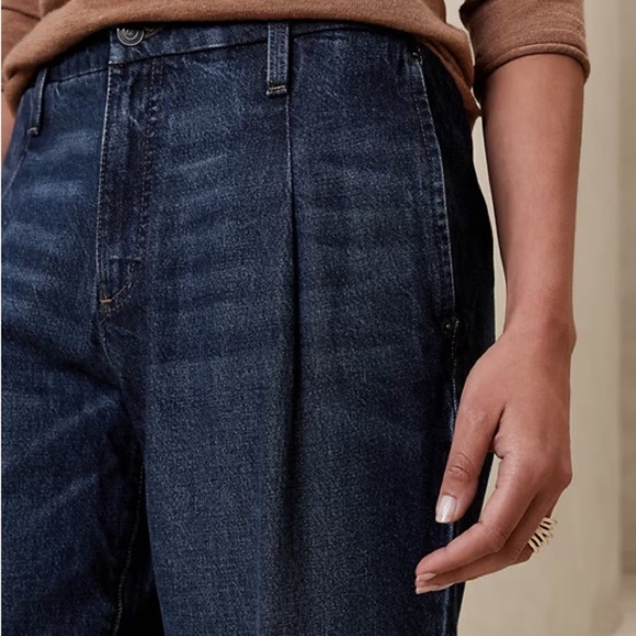Banana Republic Denim - Banana Republic Luxe Mid Rise Straight Jeans Dark Wash